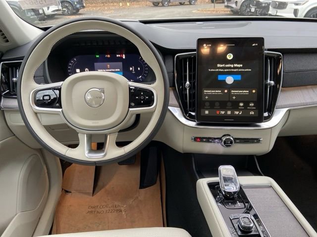 New 2026 Volvo XC90 B6 Ultra image 13