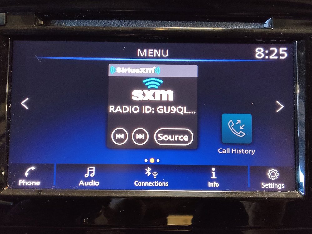 Used 2020 Nissan Rogue Sport S image 25