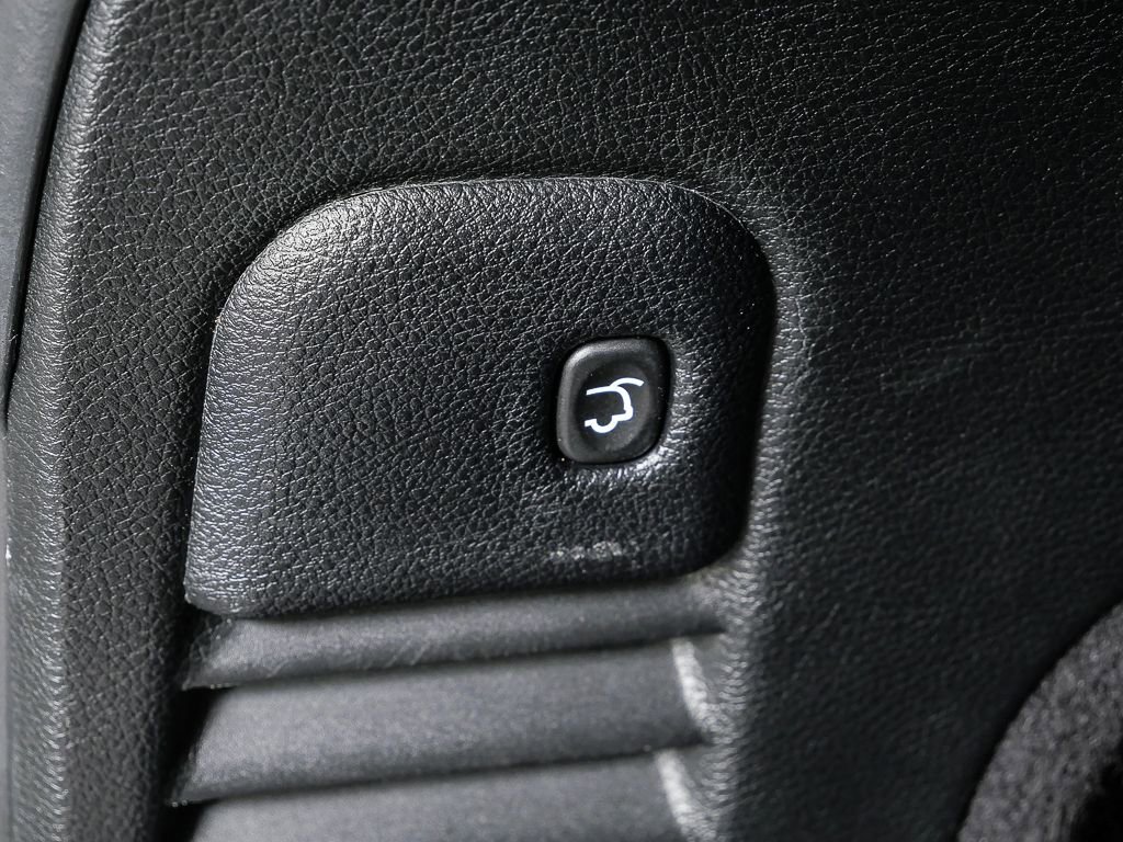 Used 2019 Jeep Grand Cherokee High Altitude AWD/4WD image 34