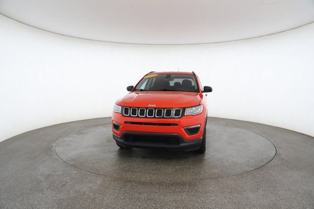 Used 2021 Jeep Compass Sport w/ Cold Weather Group image 31