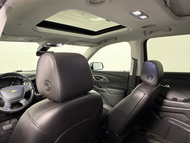 Used 2020 Chevrolet Traverse LT w/ LT Premium Package FWD image 38