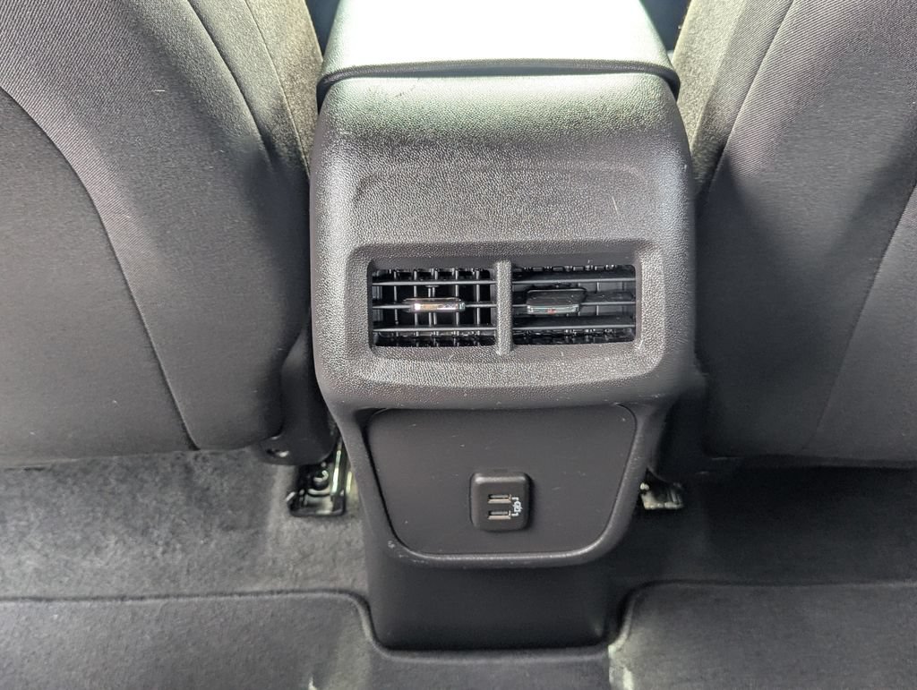 Used 2024 Chevrolet Equinox LT AWD/4WD image 15