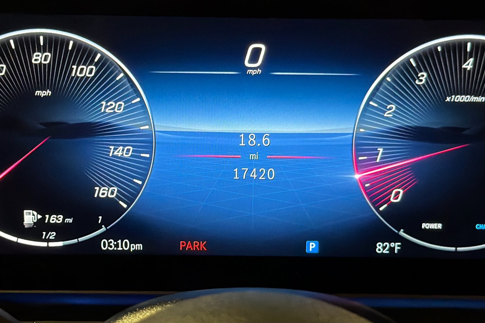 Used 2024 Mercedes-Benz GLE 450 4MATIC image 25