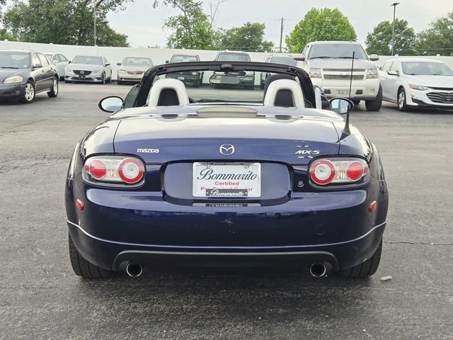 Used 2007 MAZDA MX-5 Miata Touring w/ Appearance Pkg RWD image 9