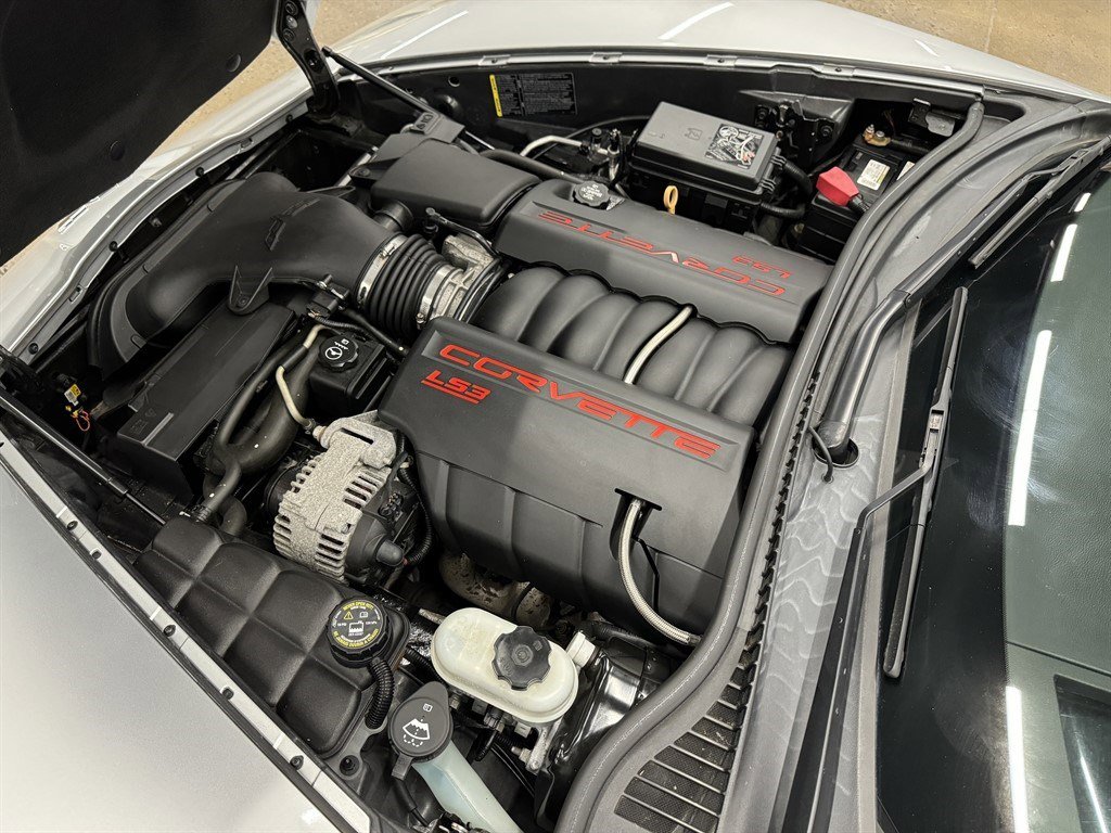 Used 2011 Chevrolet Corvette Grand Sport w/ Preferred Equipment Group image 37