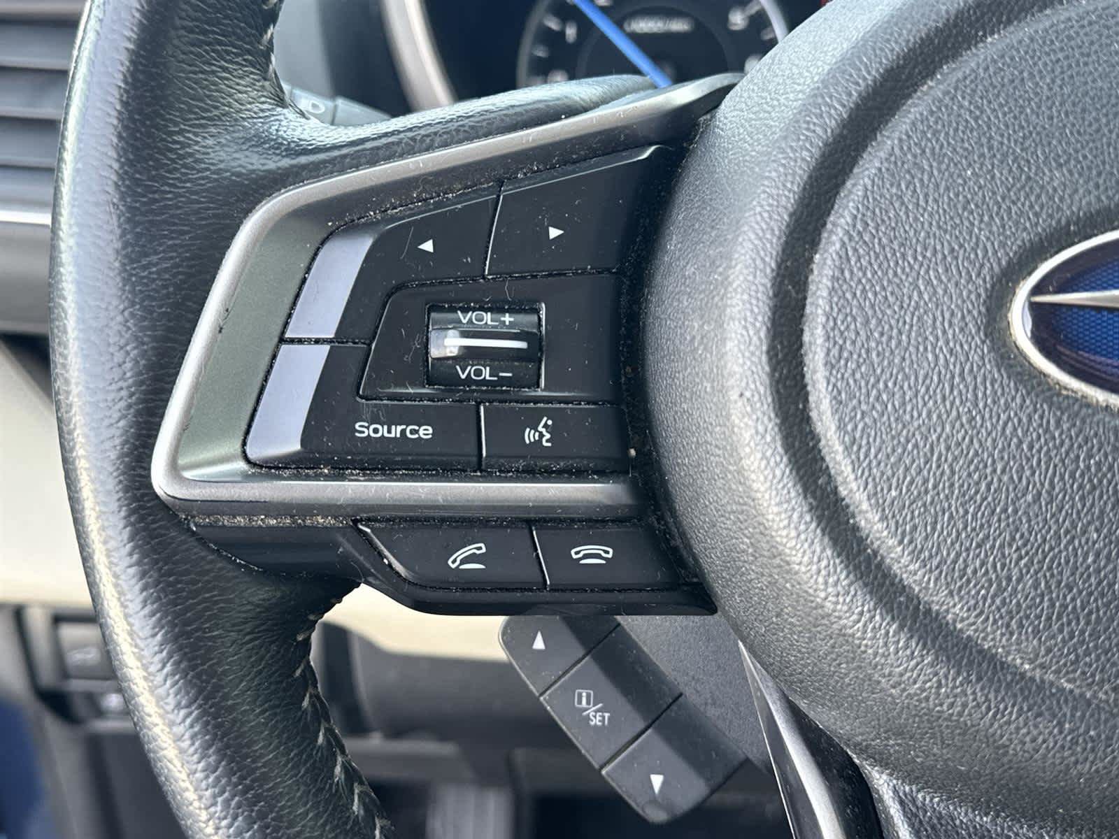 Used 2020 Subaru Ascent Limited w/ Technology Package AWD/4WD image 18