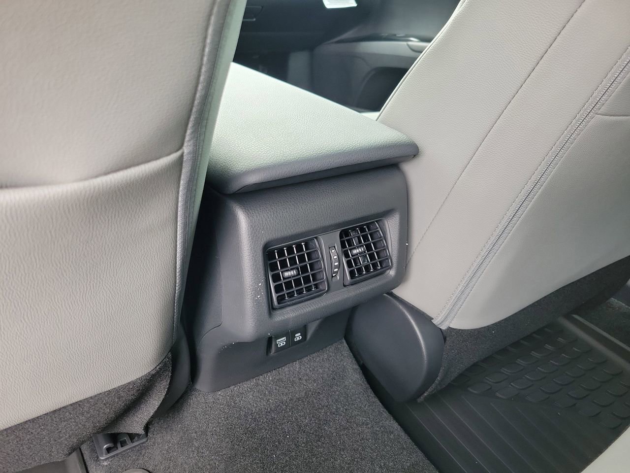 New 2026 Toyota Camry SE FWD image 12