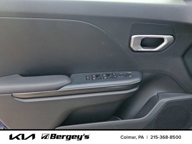 New 2026 Kia K4 FWD image 9