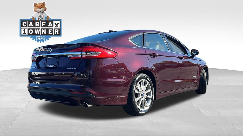 Used 2017 Ford Fusion S image 3