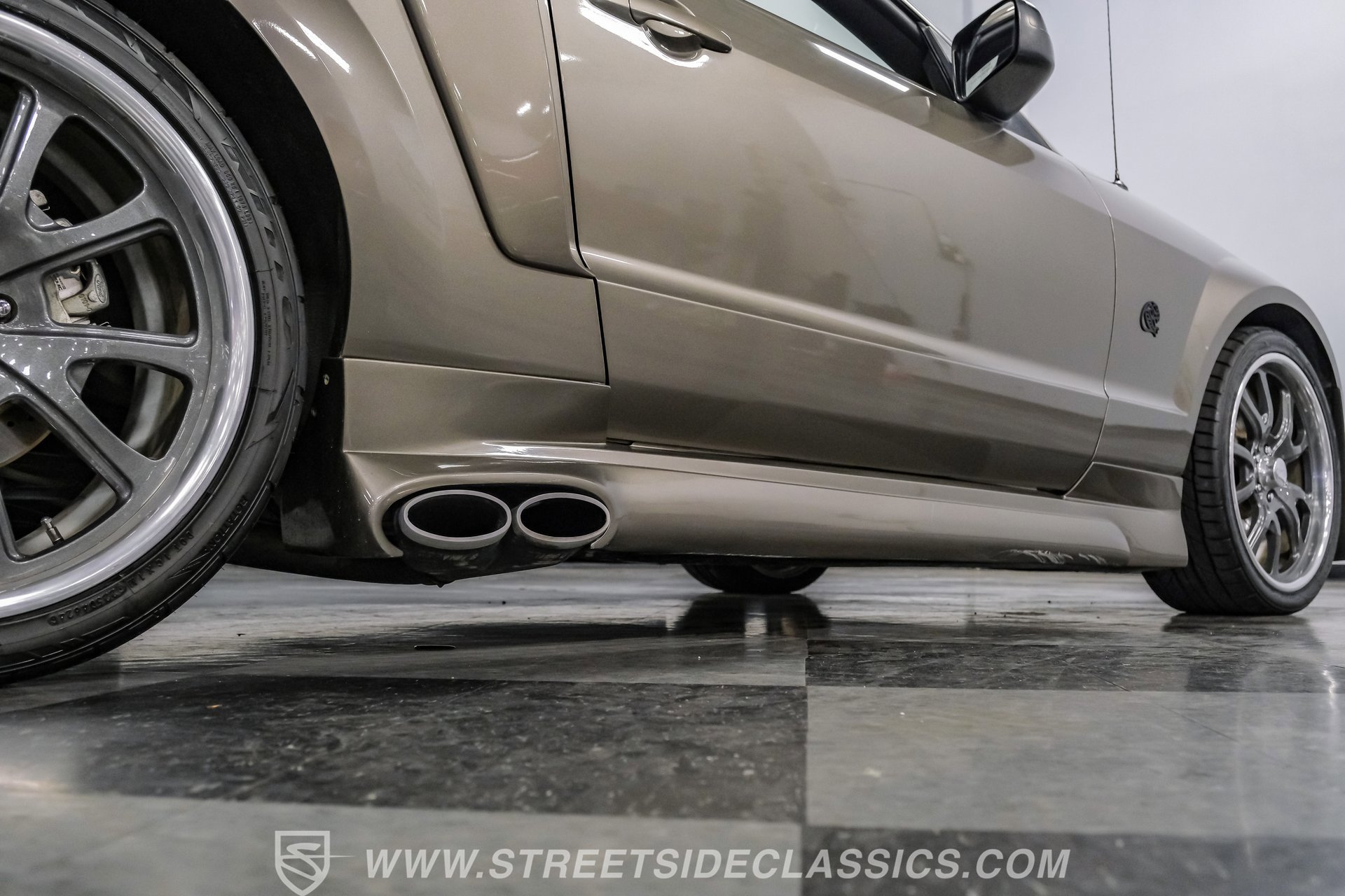 Used 2005 Ford Mustang GT image 27