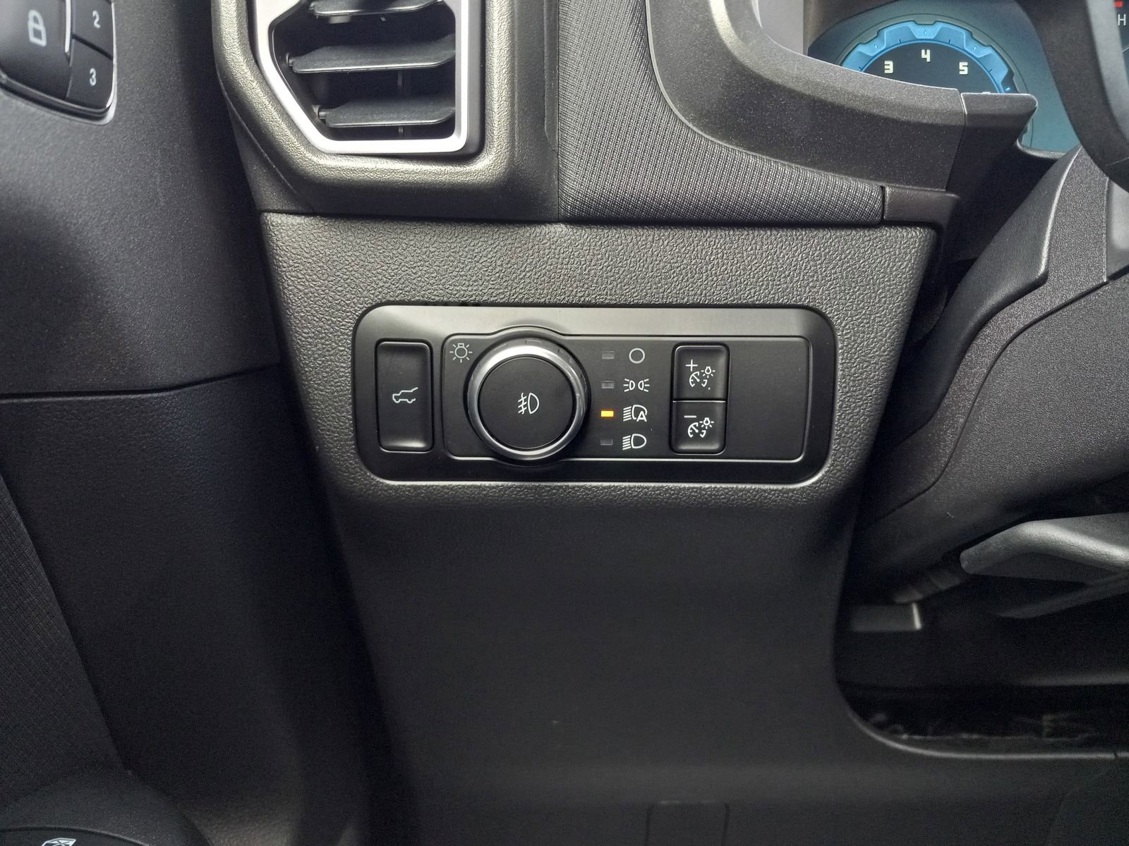 Used 2025 Ford Bronco Sport Outer Banks w/ Outer Banks Tech Package+ image 26