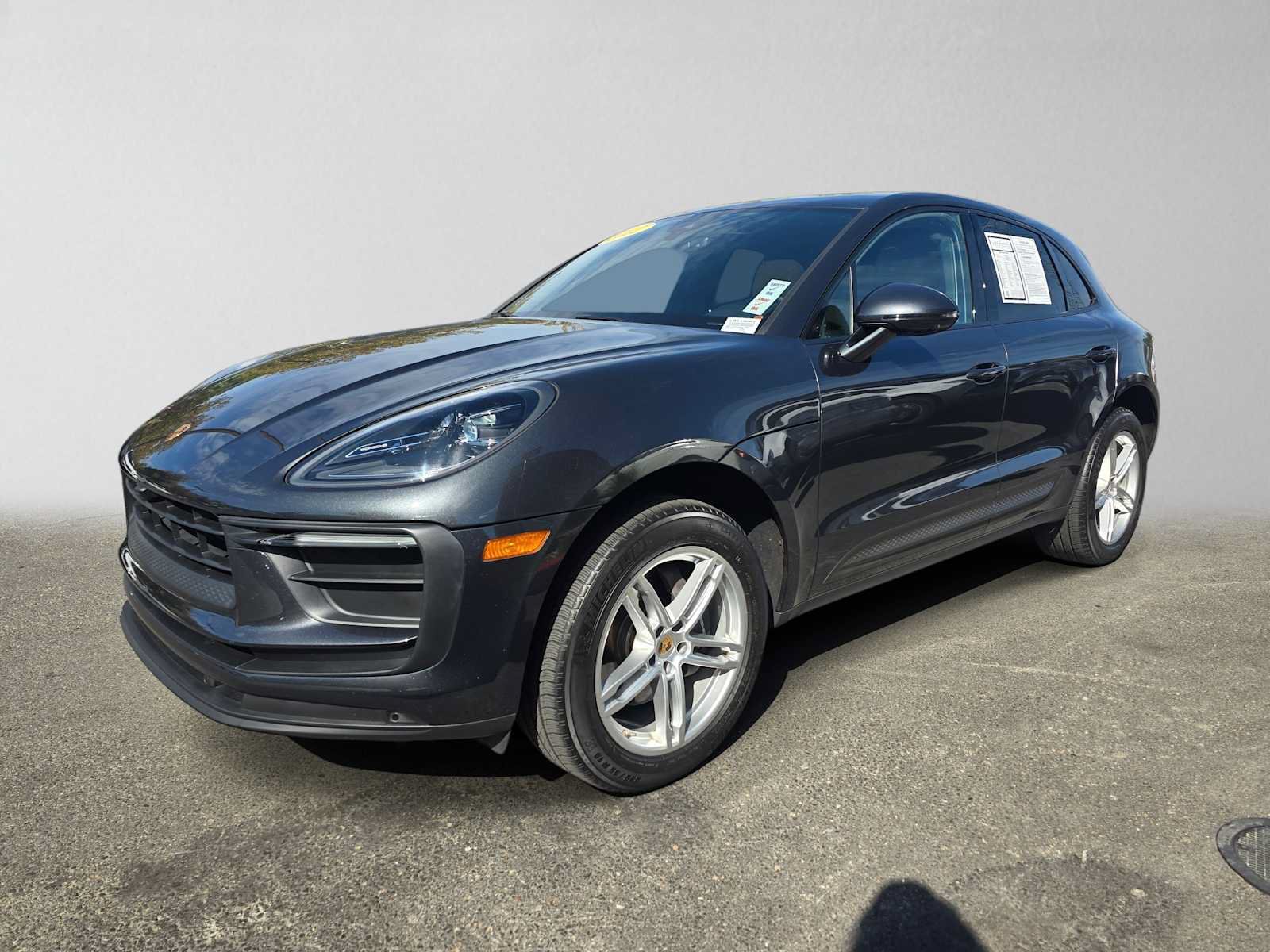 Used 2022 Porsche Macan AWD/4WD image 7