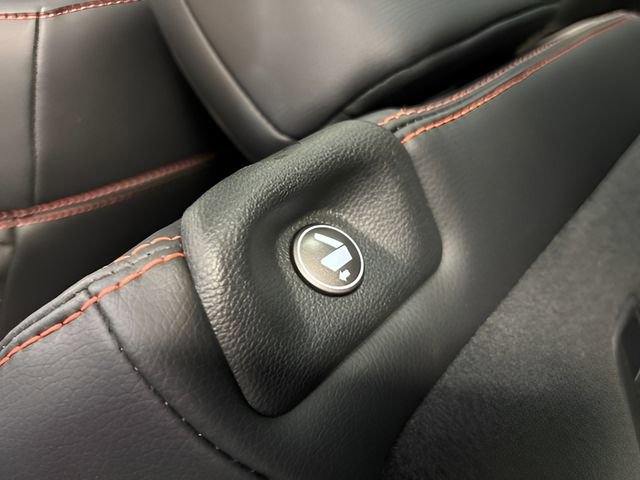 Used 2025 Honda Pilot TrailSport image 45