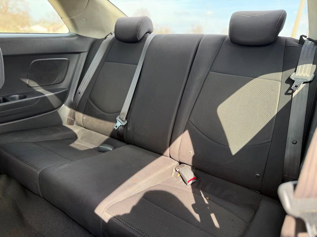 Used 2012 Kia Forte Koup EX image 20