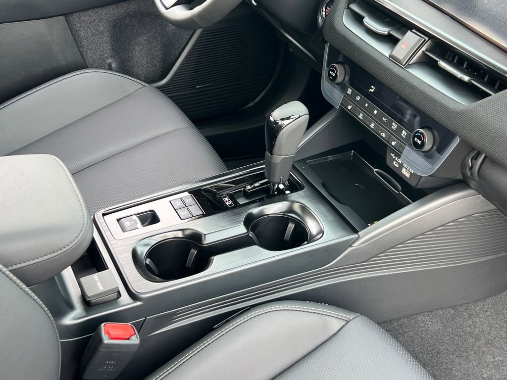 New 2026 Subaru Outback Limited image 11