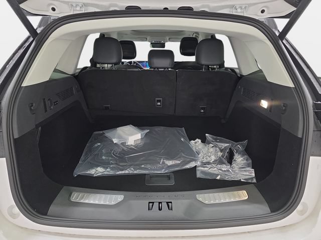 New 2026 Lincoln Nautilus Premier w/ Equipment Group 102A AWD/4WD image 29