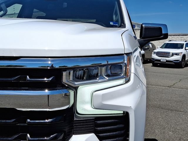 Used 2025 Chevrolet Silverado 1500 LT AWD/4WD image 9