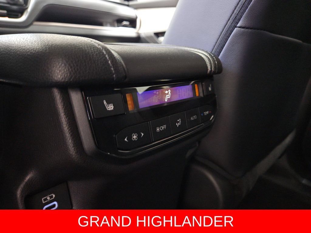 New 2026 Toyota Grand Highlander AWD image 26