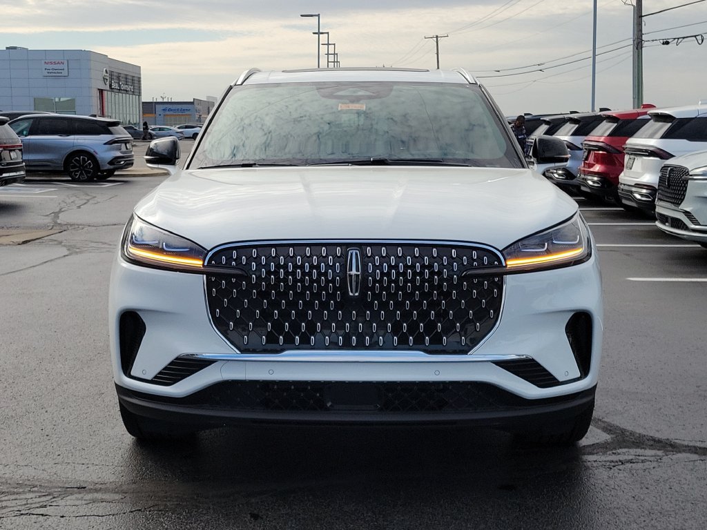 New 2027 Lincoln Aviator Reserve AWD/4WD image 2