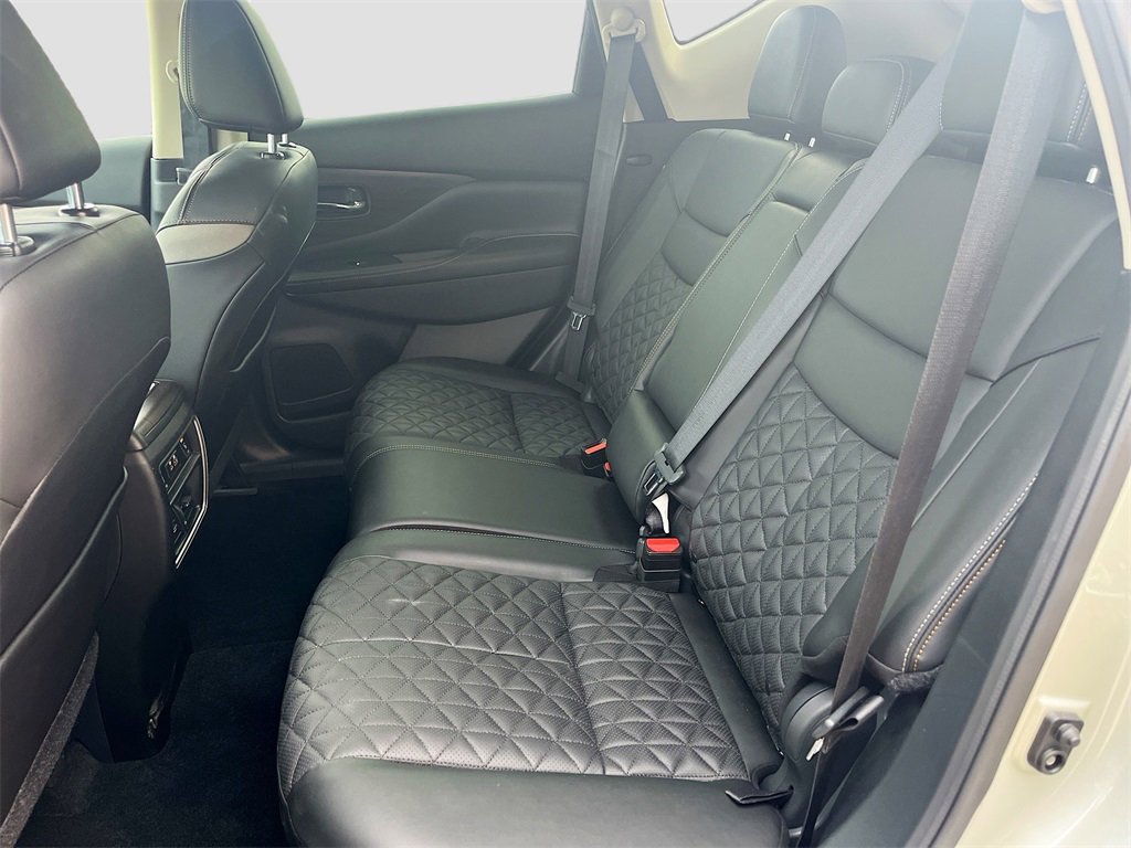 Used 2023 Nissan Murano Platinum w/ Cargo Package image 26