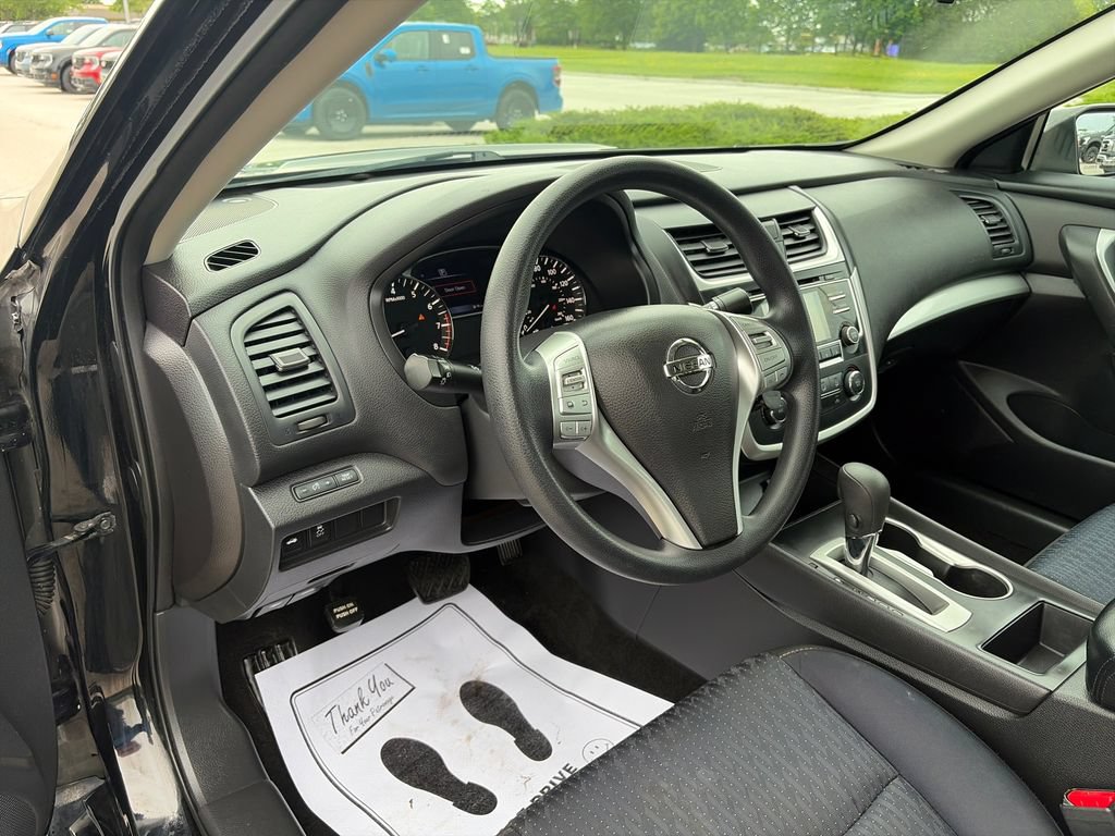Used 2016 Nissan Altima 2.5 S w/ Power Driver Seat Package FWD image 14