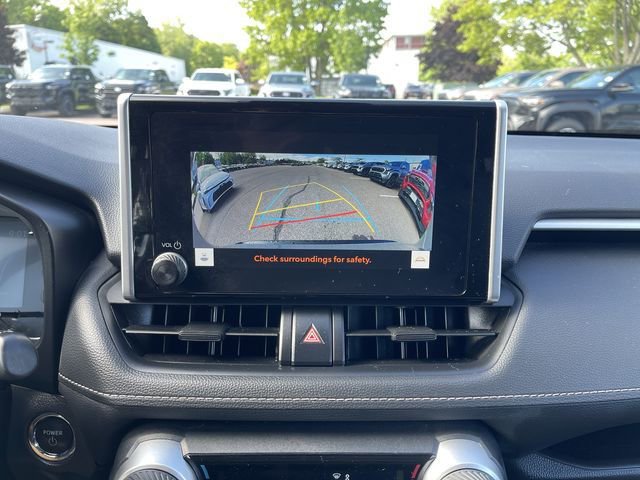 Certified 2025 Toyota RAV4 XLE AWD/4WD image 18
