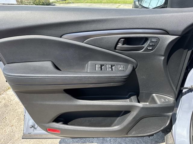 Used 2022 Honda Passport EX-L image 17