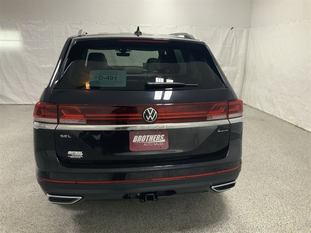 Used 2024 Volkswagen Atlas SEL image 6