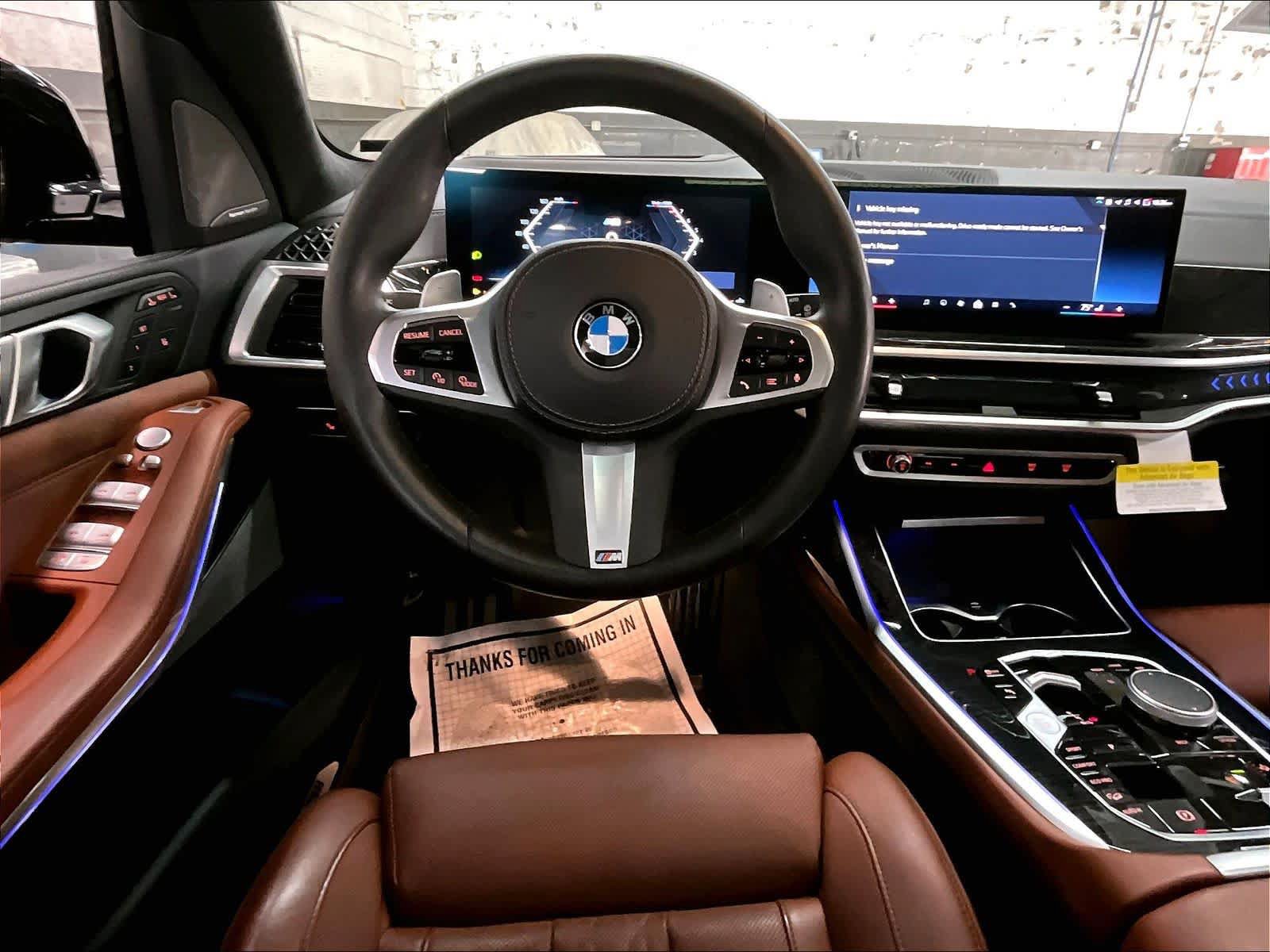 Used 2024 BMW X7 xDrive40i w/ M Sport Package AWD/4WD image 8