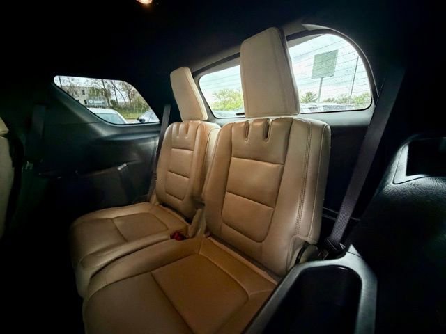 Used 2013 Ford Explorer XLT AWD/4WD image 17