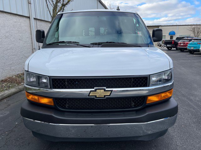 Used 2022 Chevrolet Express 2500 w/ Driver Convenience Package image 8