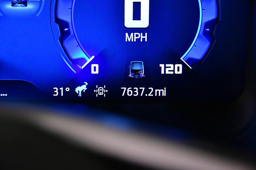 Used 2025 Ford Bronco Badlands image 17