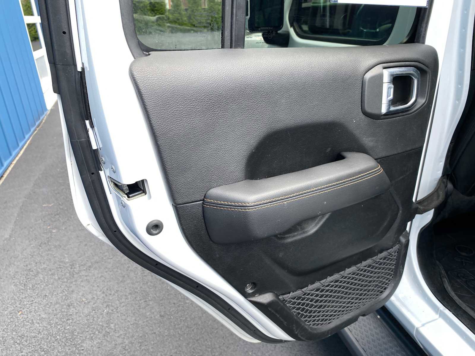 Used 2021 Jeep Gladiator Overland image 33