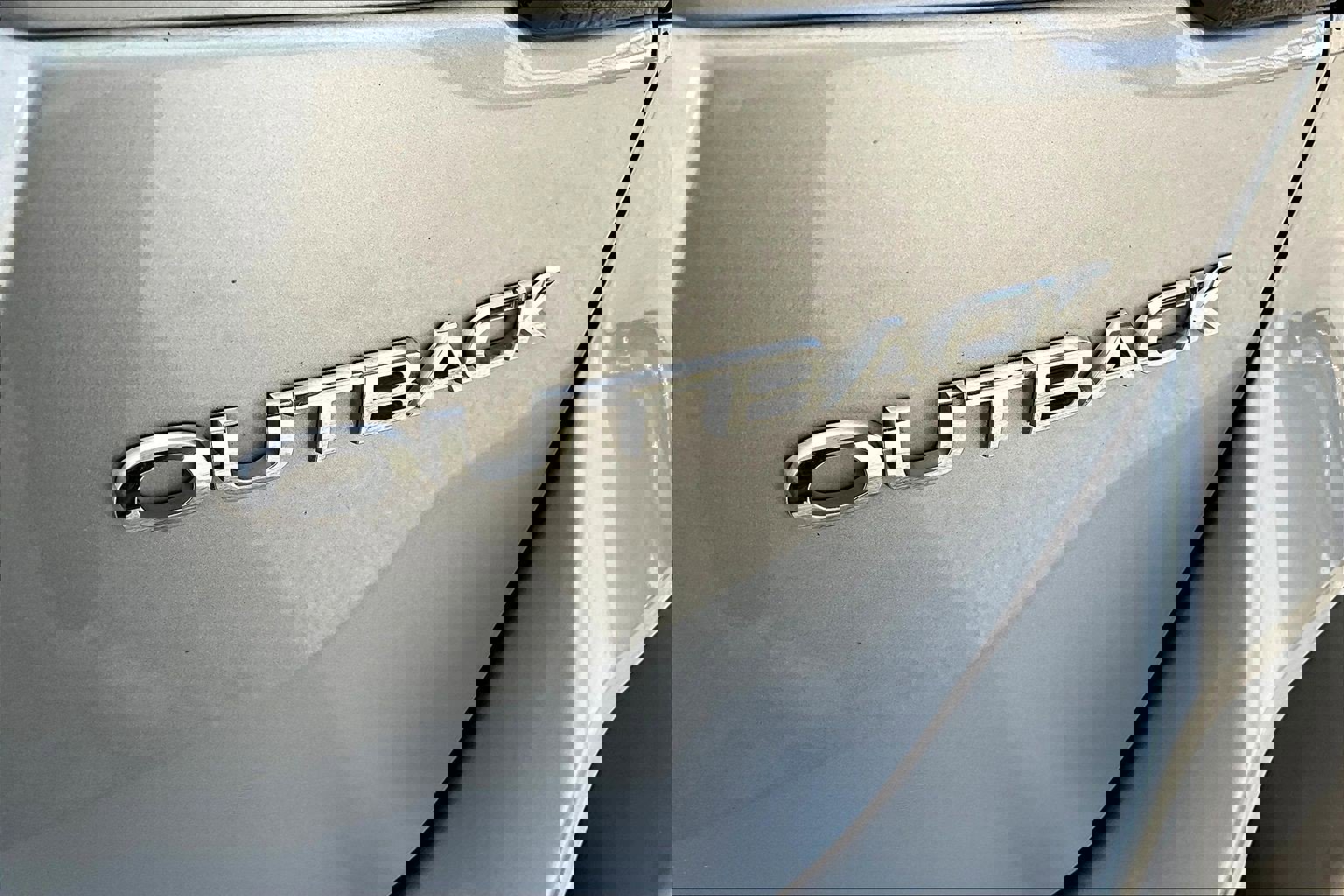 Used 2021 Subaru Outback Premium image 32