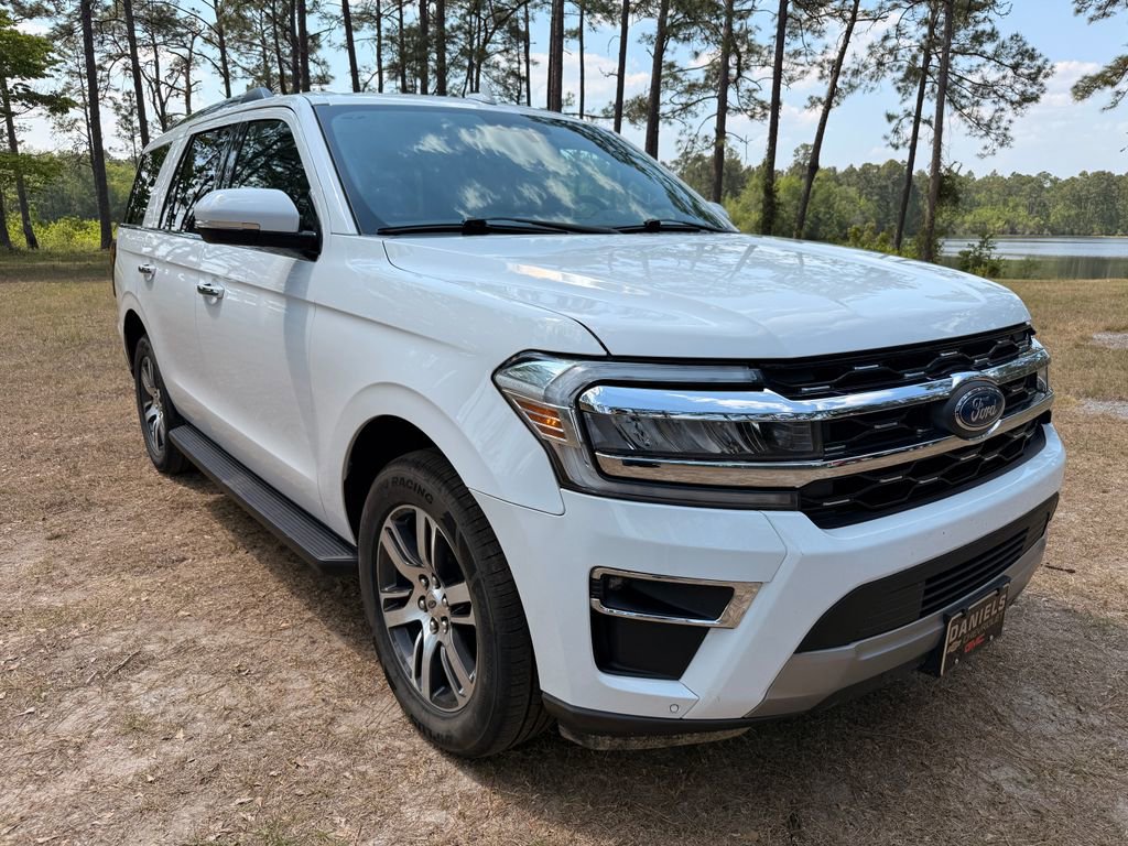 Used 2024 Ford Expedition Limited RWD image 7