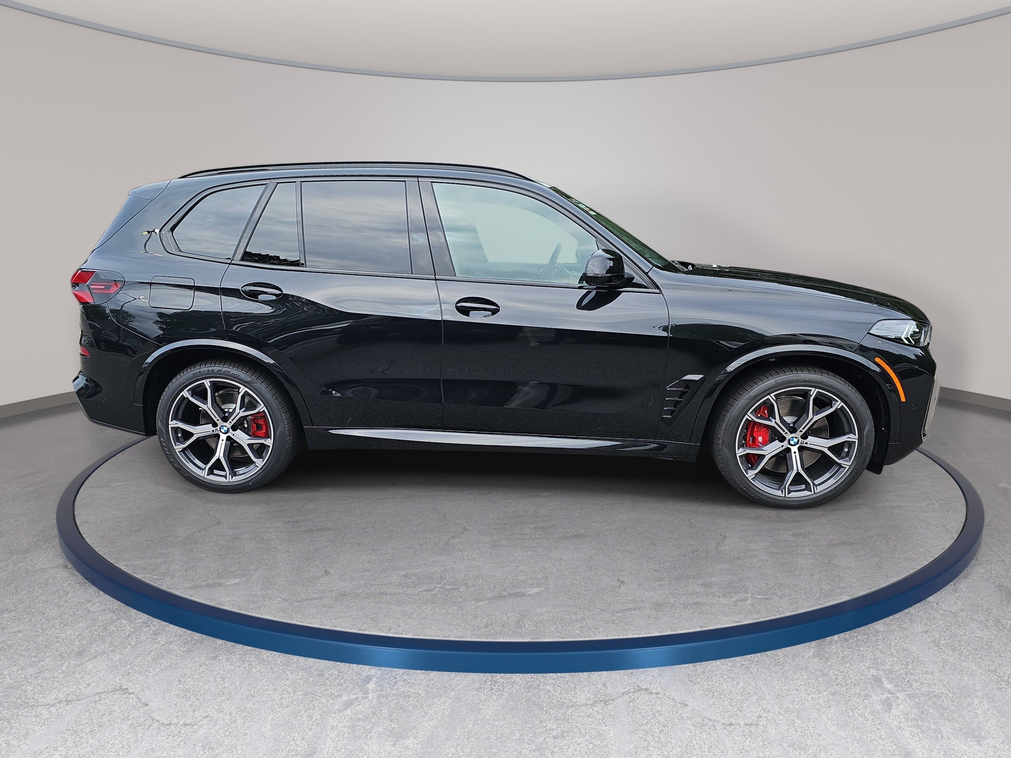 New 2026 BMW X5 xDrive50e w/ Executive Package AWD/4WD image 4