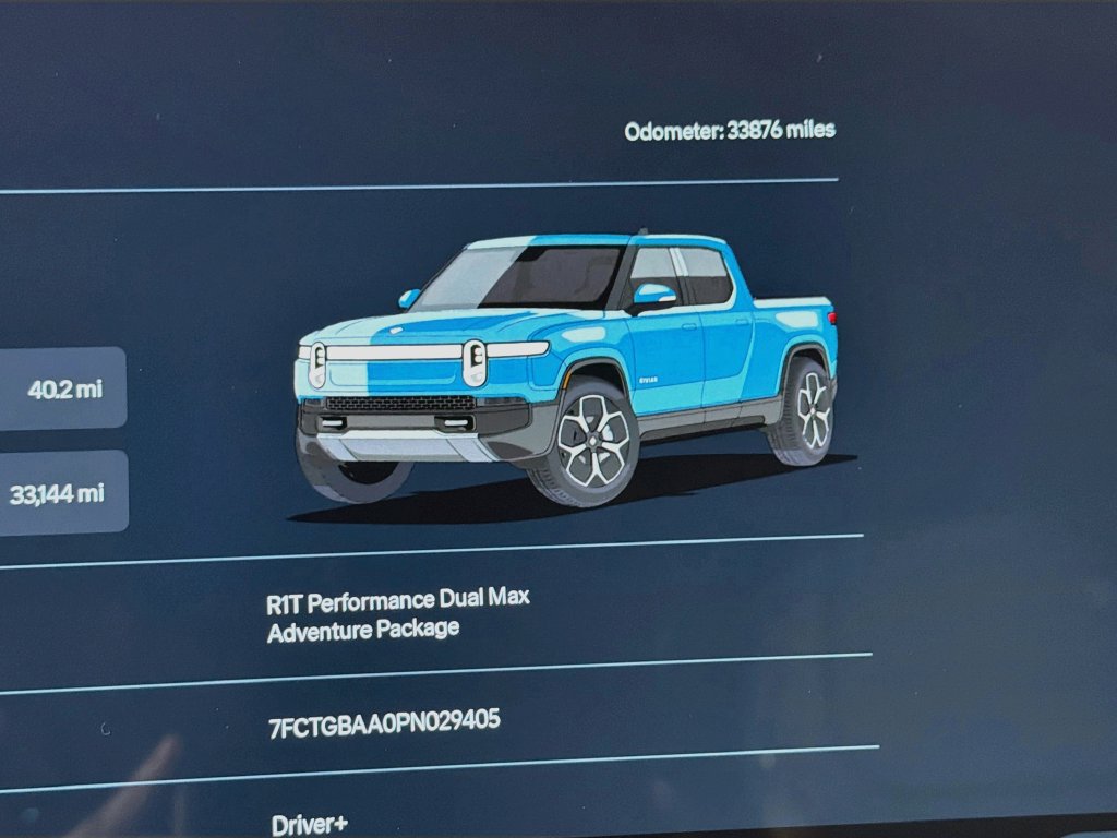 Used 2023 Rivian R1T Adventure Dual AWD/4WD image 11