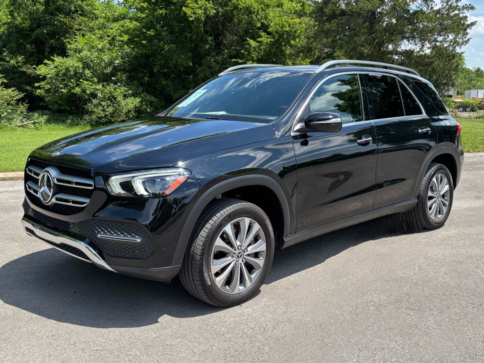 Used 2020 Mercedes-Benz GLE 350 4MATIC image 2