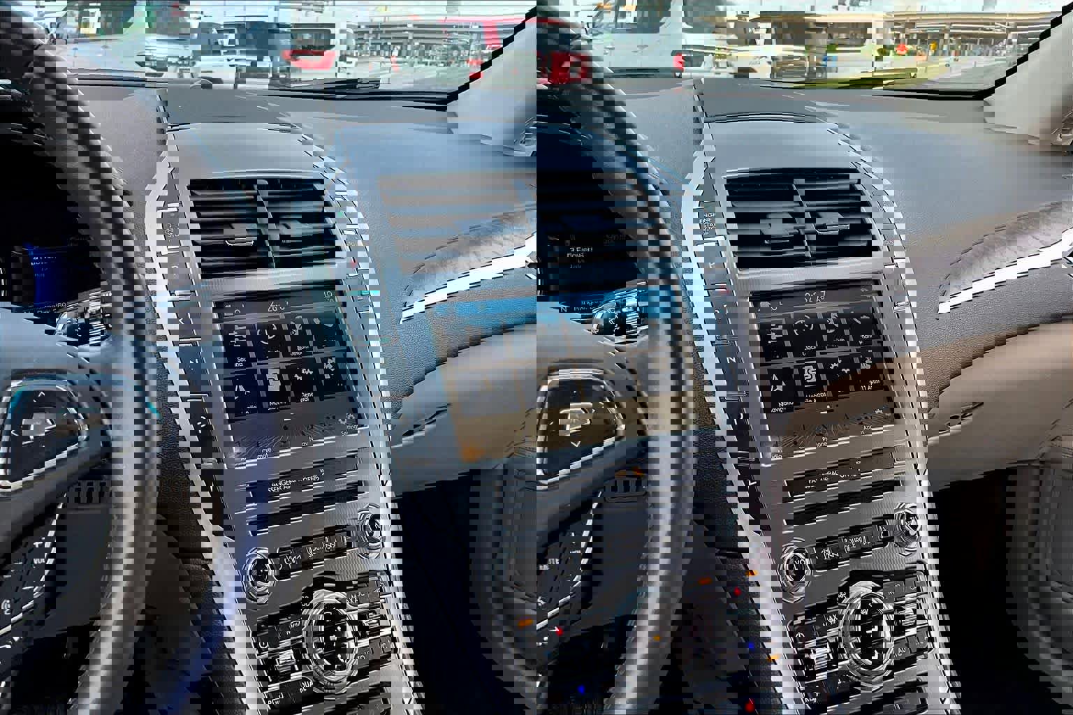 Used 2017 Lincoln MKZ Select w/ Select Plus Package FWD image 7