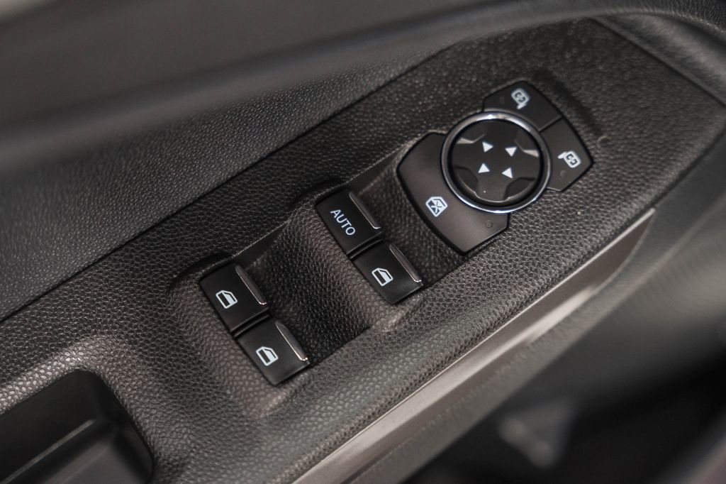 Used 2022 Ford EcoSport SE image 39