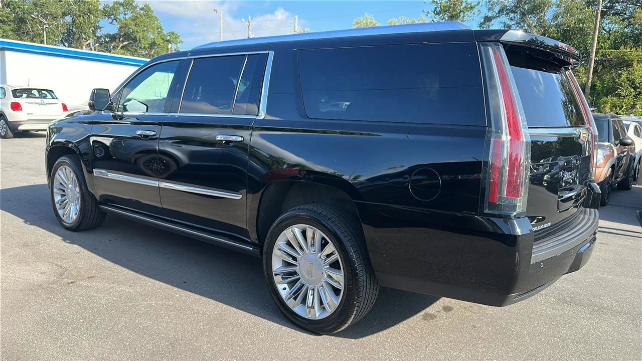 Used 2016 Cadillac Escalade ESV Platinum AWD/4WD image 14