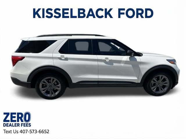 Certified 2021 Ford Explorer XLT w/ Equipment Group 202A RWD image 4