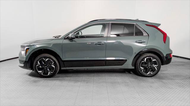 Used 2023 Kia Niro Wind FWD image 3