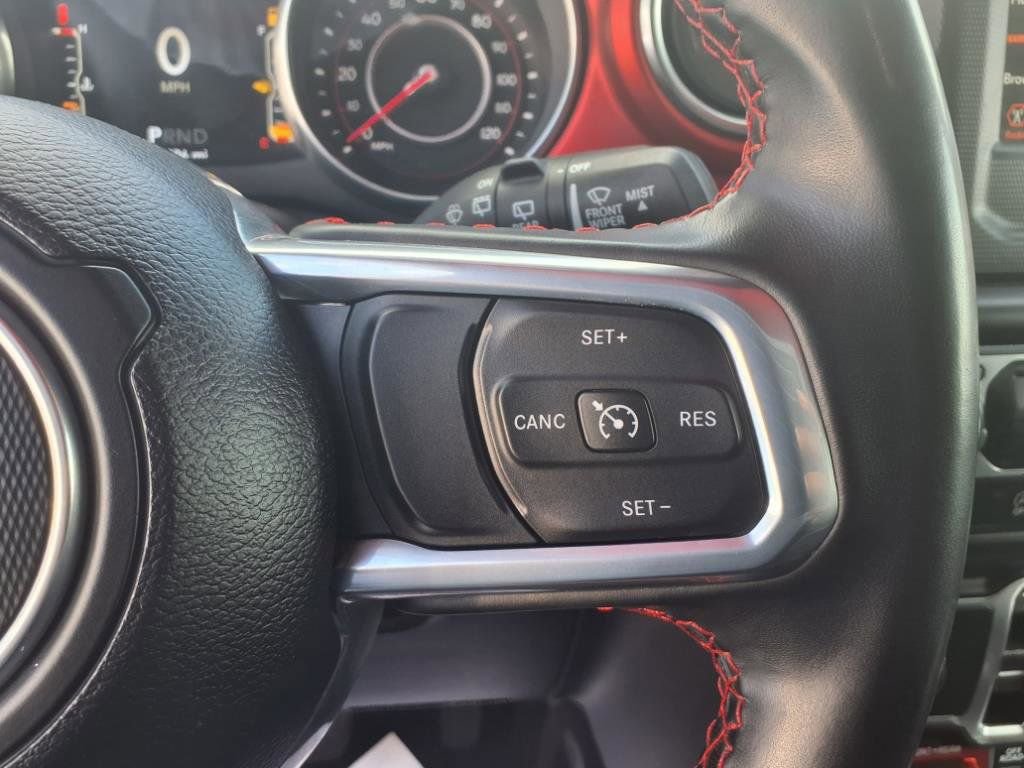 Used 2021 Jeep Wrangler Unlimited Rubicon w/ Xtreme Recon 35" Tire Package image 10