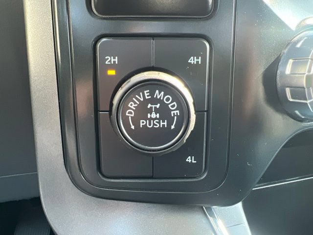 Used 2025 Ford F150 XLT w/ Equipment Group 301A Standard AWD/4WD image 27