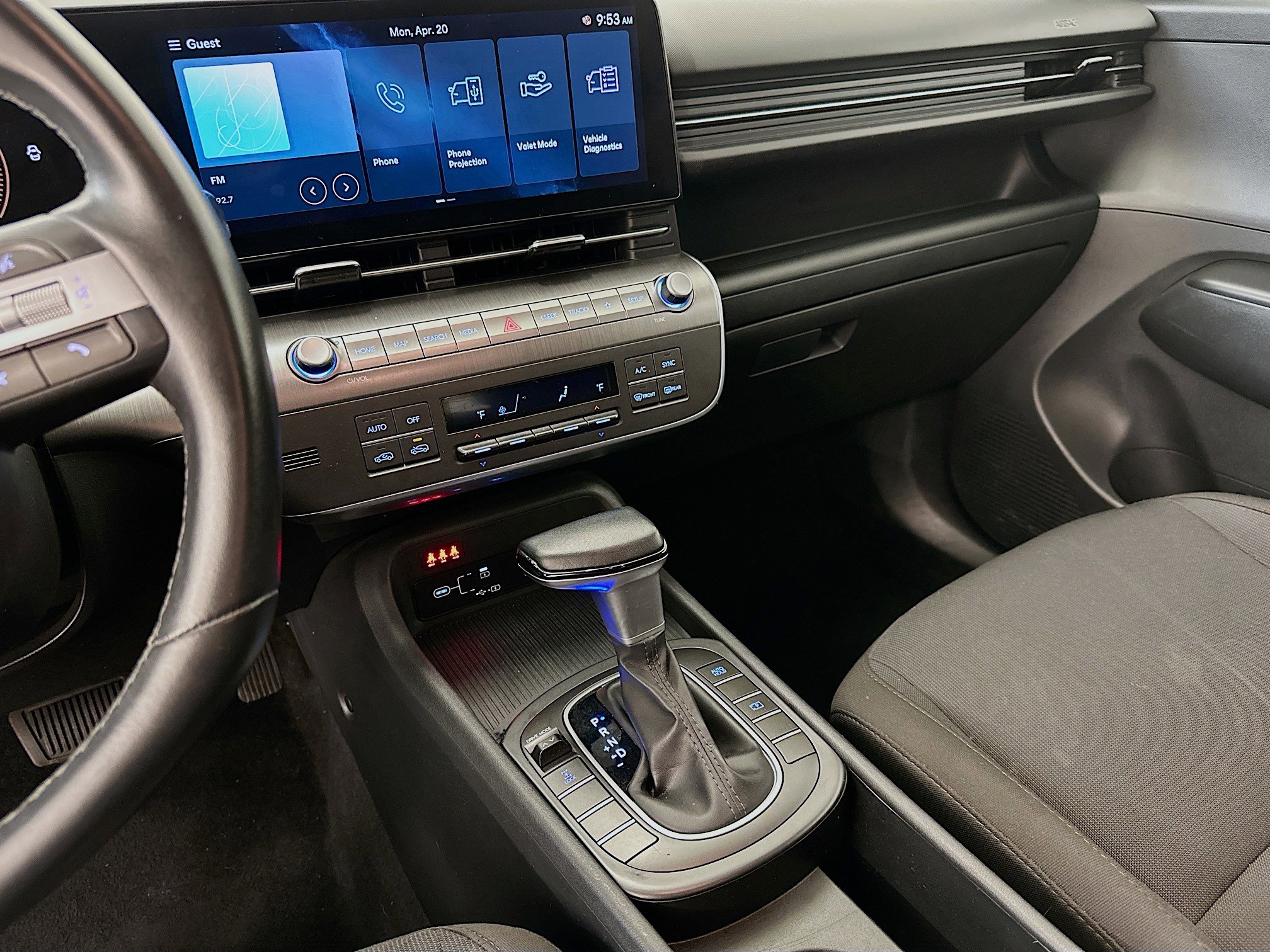 Used 2025 Hyundai Kona SEL AWD/4WD image 26