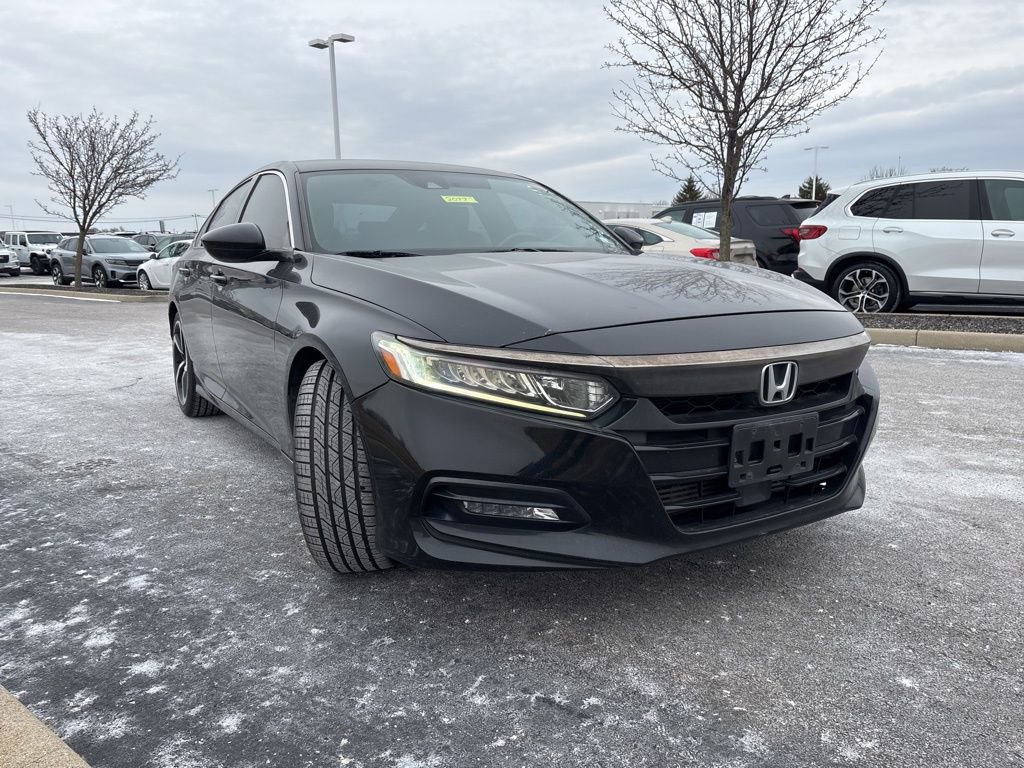 Used 2018 Honda Accord Sport image 11