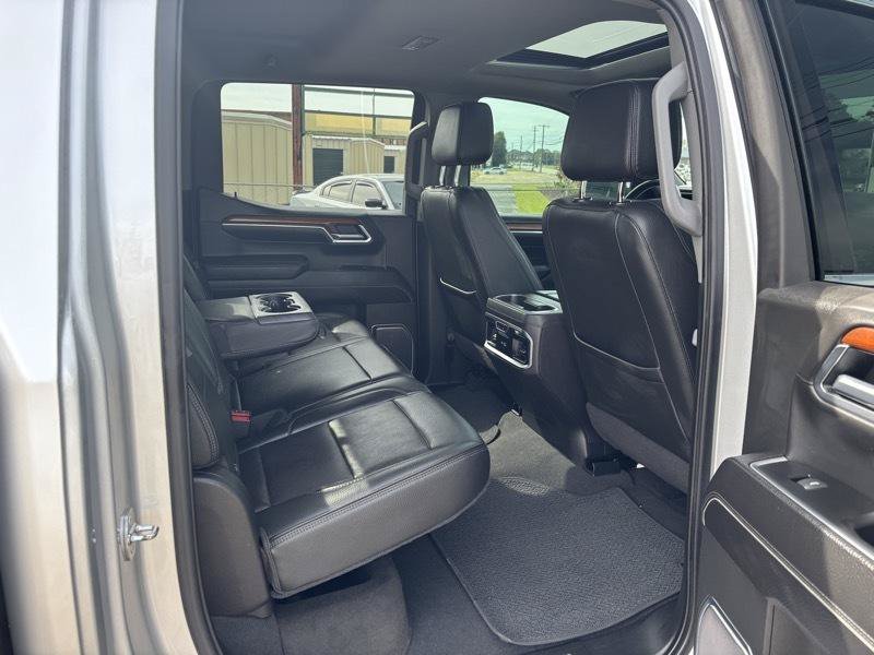 Used 2022 GMC Sierra 1500 Denali w/ Denali Reserve Package AWD/4WD image 16
