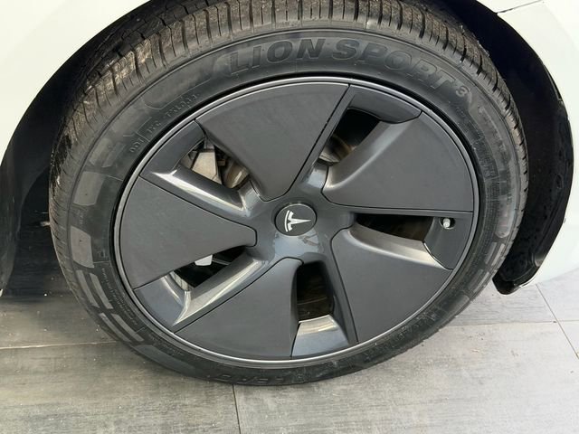 Used 2023 Tesla Model 3 Standard Range RWD image 15