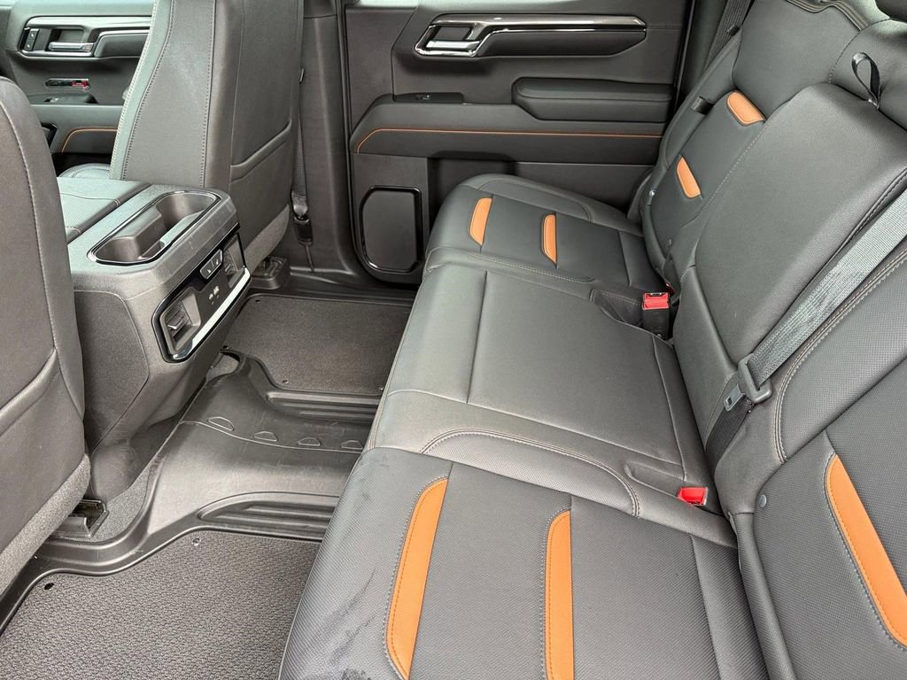 Used 2022 GMC Sierra 1500 AT4 w/ AT4 Preferred Package image 15